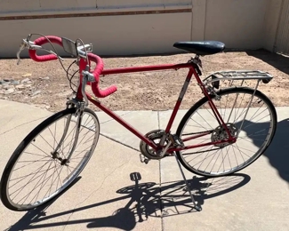 Vintage Schwinn 10 speed bike bicycle 		
