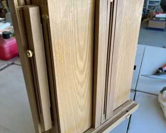 Artist Easel Folding #2		
