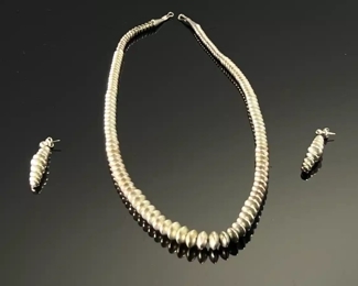Navajo Pearls Graduated Silver Necklace & Earrings Disc Beads Native American 