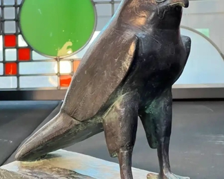 Austin Productions Falcon Sculpture&nbsp;	10x4x9.5in	HxWxD
