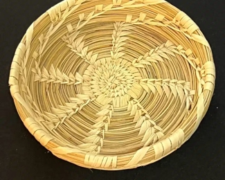 Tohono O'Odham Basket #3	6.5in Diameter	
