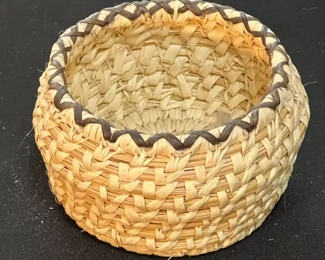 Tohono O'Odham Basket #4	3in H x 4in Diameter	
