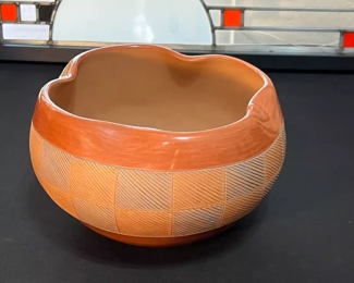 Dominguita Sisneros Naranjo Ohkay Owingeh (San Juan) Incised Pot Bowl Redware Pottery Native American 	5.5x8in Diameter	
