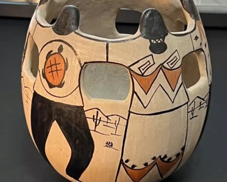Angea Tohono O'odham Friendship Vase Native American Pottery Pot Papago 	7in H x 6in diameter	
