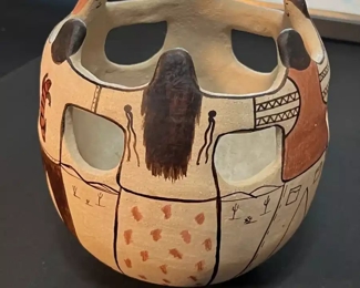 Angea Tohono O'odham Friendship Vase Native American Pottery Pot Papago Med	6.5 x 6 diameter.	
