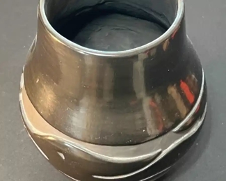 Mida Tafoya Santa Clara Pueblo Blackware Serpent Vase Native American Pottery 	8.25 x 4in diameter at opening	
