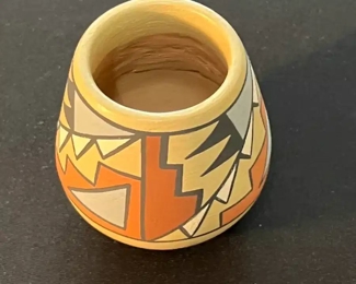 Joe & Thelma Talachy Pojoaque Pue Pot Native American Pottery Miniature 	3 x 1.5in at opening.	
