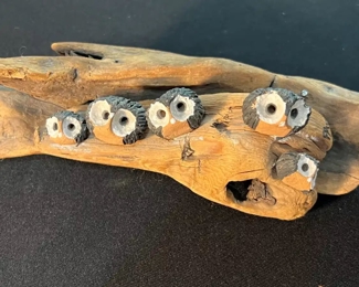 Owls on a log Folk Art 	2.5x10.3.5in	
