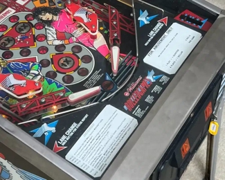 1990 Williams Rollergames Pinball&nbsp;Machine Coin-Op	74 x 29 x 56in	HxWxD
