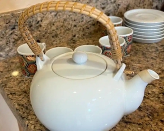 Japanese Tea Set	13 piece	
