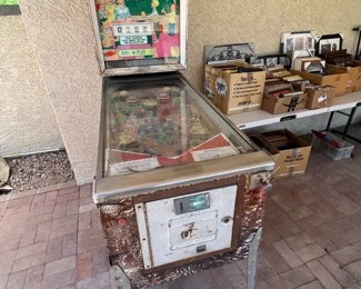 AS-IS Williams Teacher's Pet Pinball Machine	72 x 22.5 x 54.5.in	HxWxD
