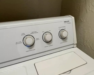 Whirlpool Dryer SEDS800JQ1	42 x 29 x 28in	HxWxD
