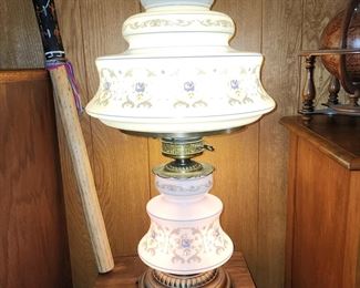Vintage Victorian Lamp