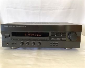 CAVA204 Yamaha Natural Sound Stereo Receiver