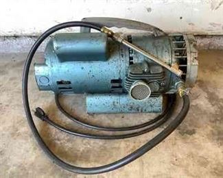 CAVA223 OilLess Air Compressor