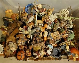 Boyds Bears bucketful