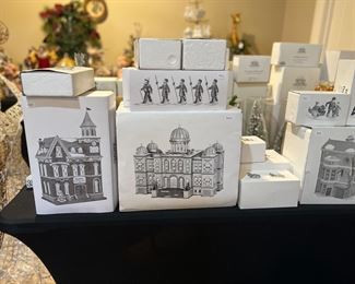 Dept 56 Heritage Village Collection 