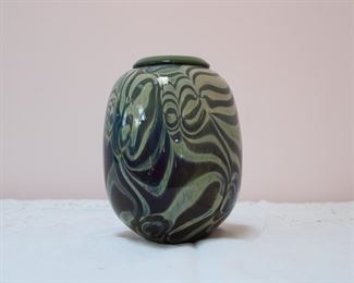 Unusual art glass vase with an allover tiger stripe pattern