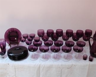 The pieces available in the Classic Amethyst pattern by the Fostoria Glass Company