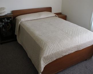 Full size mid century style bed