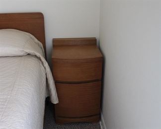 Mid century night stand with drawer on top and compartment with door on the bottom