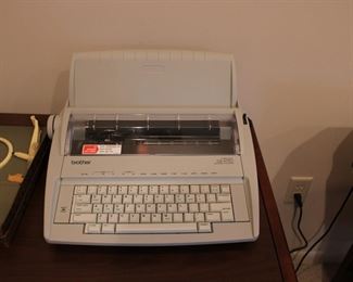 Brother Correctronic GX-6750 electronic typewriter