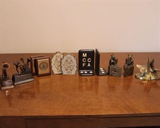 Multiple pairs of bookends! Musical instruments, butterflies, mice reading books on wedges of cheese, Italian Florentine, and bronze...