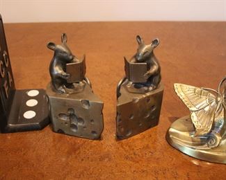 Reading mice on Swiss cheese wedges bookends