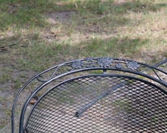 Pattern on the Russell Woodard chairs