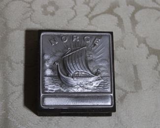 Vintage Norge match box holder