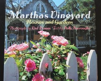 Martha's Vineyard, Houses and Gardens