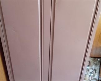 Metal 2 door locker