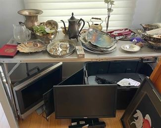 Silver plate and monitors