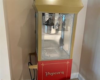 Popcorn machine