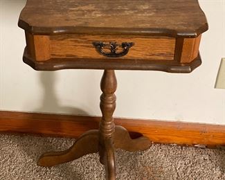 Antique telephone table w/drawer
14x14x26