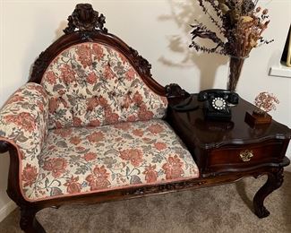 Victorian Style Gossip Bench