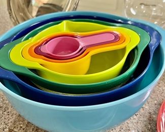 Multi Colored Bowls with Measuring Cups & Strainer