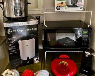 Rice Cookers, Microwave, Quesadilla Maker, Electric Can Opener & 42 Cup Coffee Urn Pot