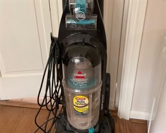BISSELL Vacuum Cleaner
