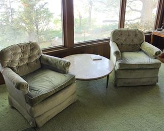 Pair of vintage Kindel, Grand Rapids club chairs
