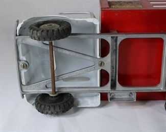 Detail view of Freeport Motor Express Truck by Structo Toys