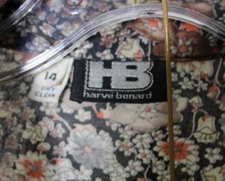Label on vintage Harve Benard micro floral top & skirt set - Size 14
