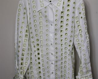 D&Y white cotton blouse with chartreuse embroidered oversized eyelets - Size L 