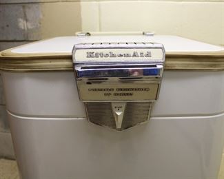 1950's or 1960's old Kitchen Aide portable dishwasher in excellent used condition