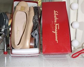 Size 10 Salvatore Ferragamo shoes