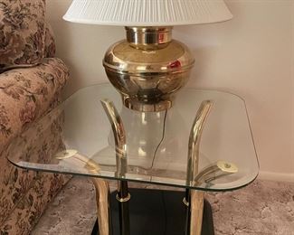 Vintage glass and brass end table, beautiful brass lamp