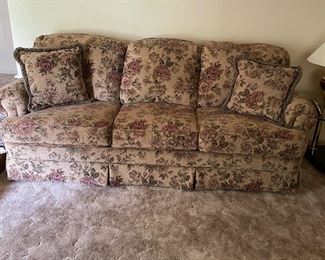 Matching couch, very nice set