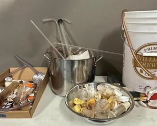 Wine Making Equipment & Supplies
