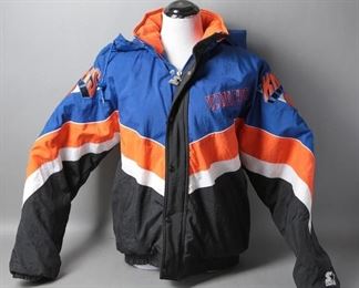 New York Knicks NBA Starter Jacket W/ Hood Small
