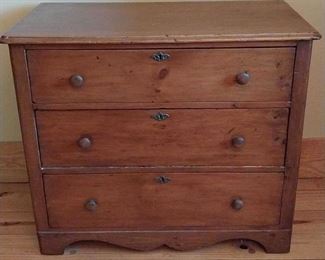 "Farm Life: Horsin' Around" in Aiken, SC Starts Closing Fri 5/19 at 8pm. Pickup is Sat 5/20 12-5pm. Please click here to see more photos, descriptions, and current bids: https://ctbids.com/estate-sale/21716